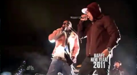 Lil' Wayne was one of the special guest performers for Carson Daly's New 