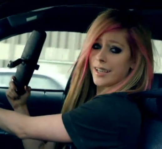 avril lavigne what the hell video