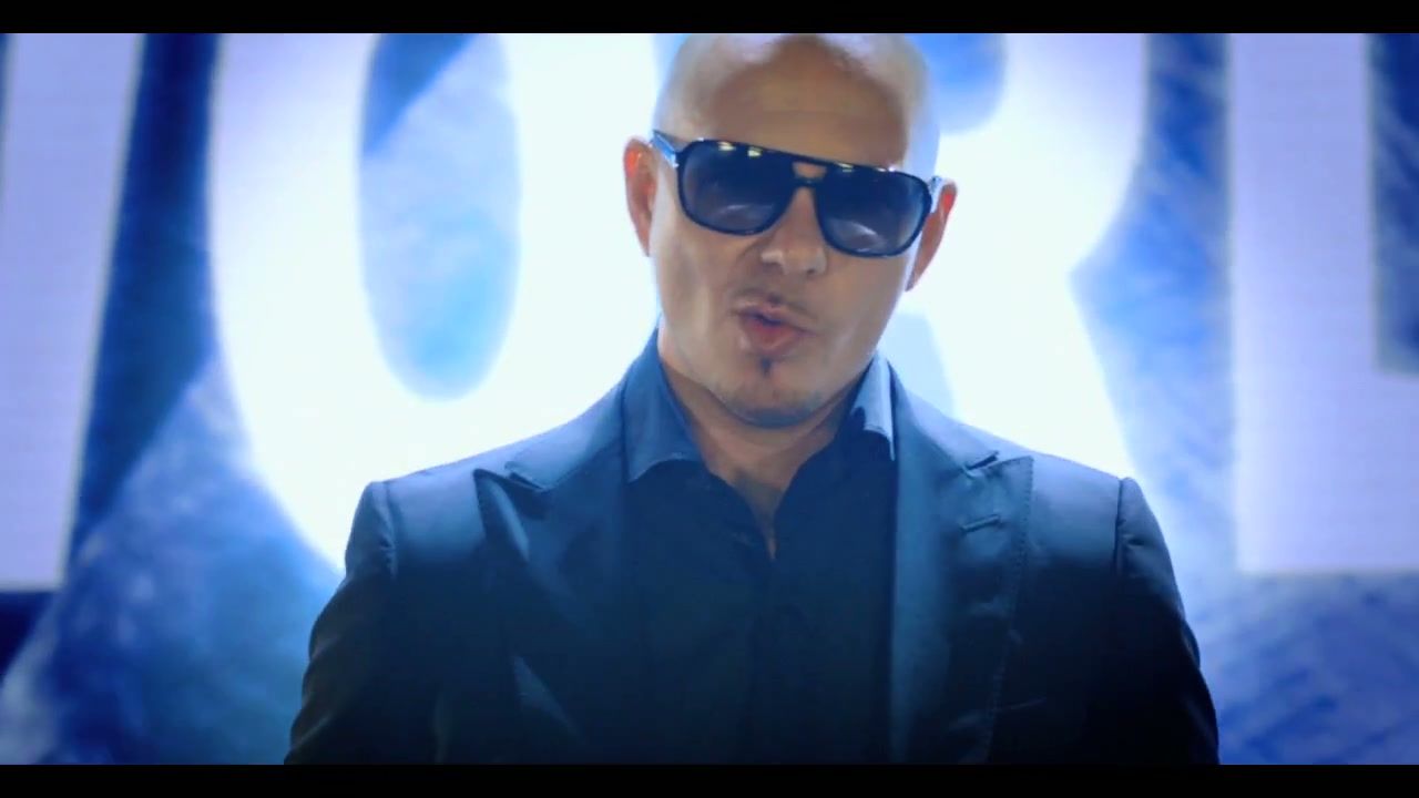 Pitbull-Featuring-Chris-Brown-International-Love-07.jpg